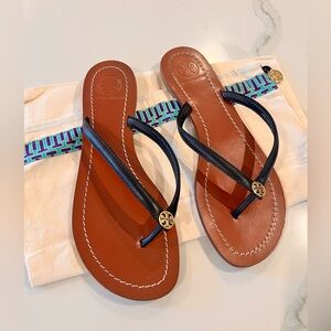 Tory Burch flip flop leather, like new black size 8